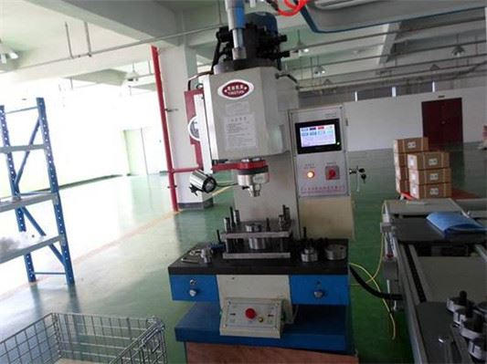 product-1-1 image004